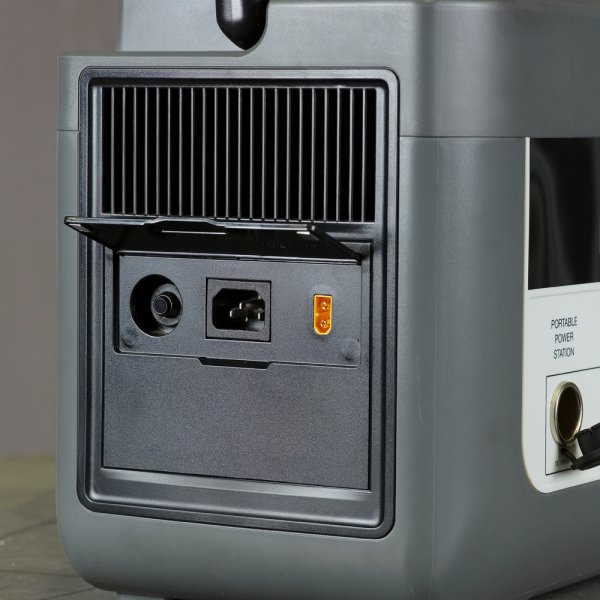 Портативная электростанция FUBAG AS 2400i (аккумулятор LiFePO4) Портативная электростанция FUBAG AS 2400i (аккумулятор LiFePO4) в Казани фото