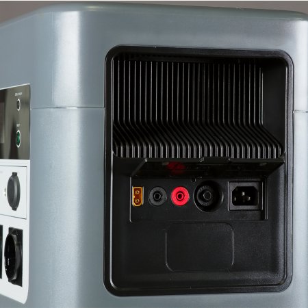 Портативная электростанция FUBAG AS 4800i (аккумулятор LiFePO4) в Казани фото