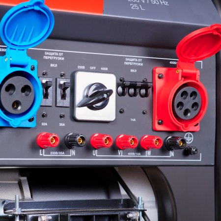 Бензиновый генератор FUBAG BS 8500 XD ES DUPLEX для одно и трехфазного режимов работы Бензиновый генератор FUBAG BS 8500 XD ES DUPLEX для одно и трехфазного режимов работы в Казани фото